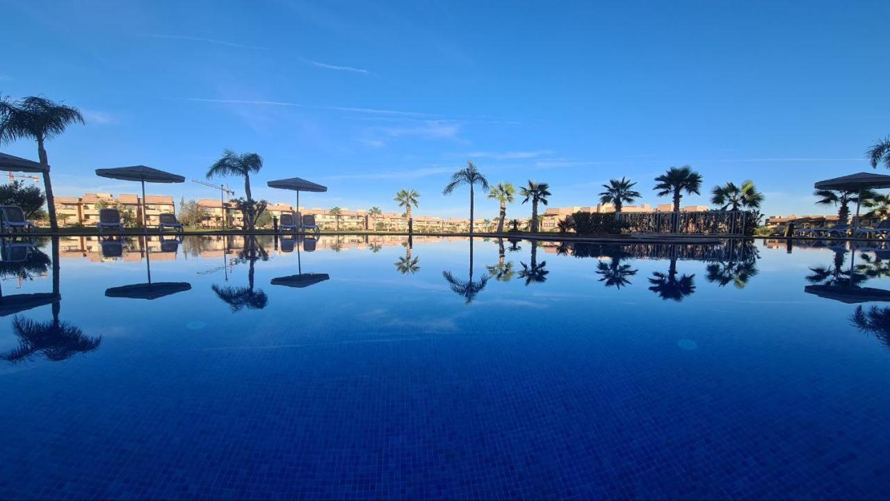 Appartement De Luxe Avec Jardin Vue Sur La Piscine Golf Securise 24H Sur 24 A 5 Minutes De L Aeroport Marraquexe Exterior foto
