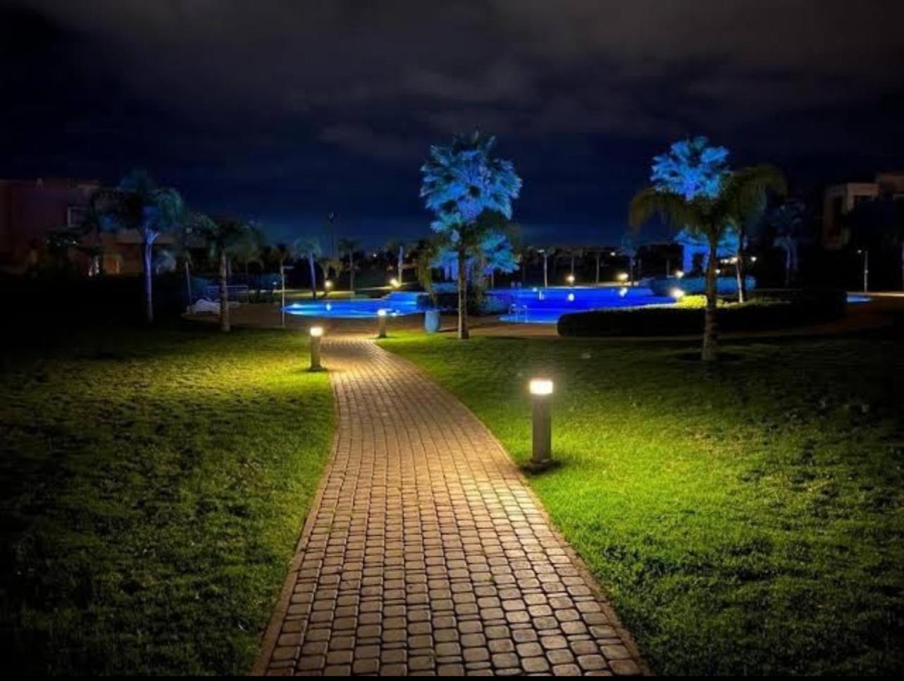 Appartement De Luxe Avec Jardin Vue Sur La Piscine Golf Securise 24H Sur 24 A 5 Minutes De L Aeroport Marraquexe Exterior foto