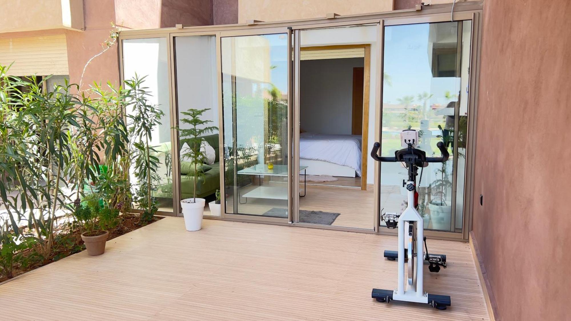 Appartement De Luxe Avec Jardin Vue Sur La Piscine Golf Securise 24H Sur 24 A 5 Minutes De L Aeroport Marraquexe Exterior foto