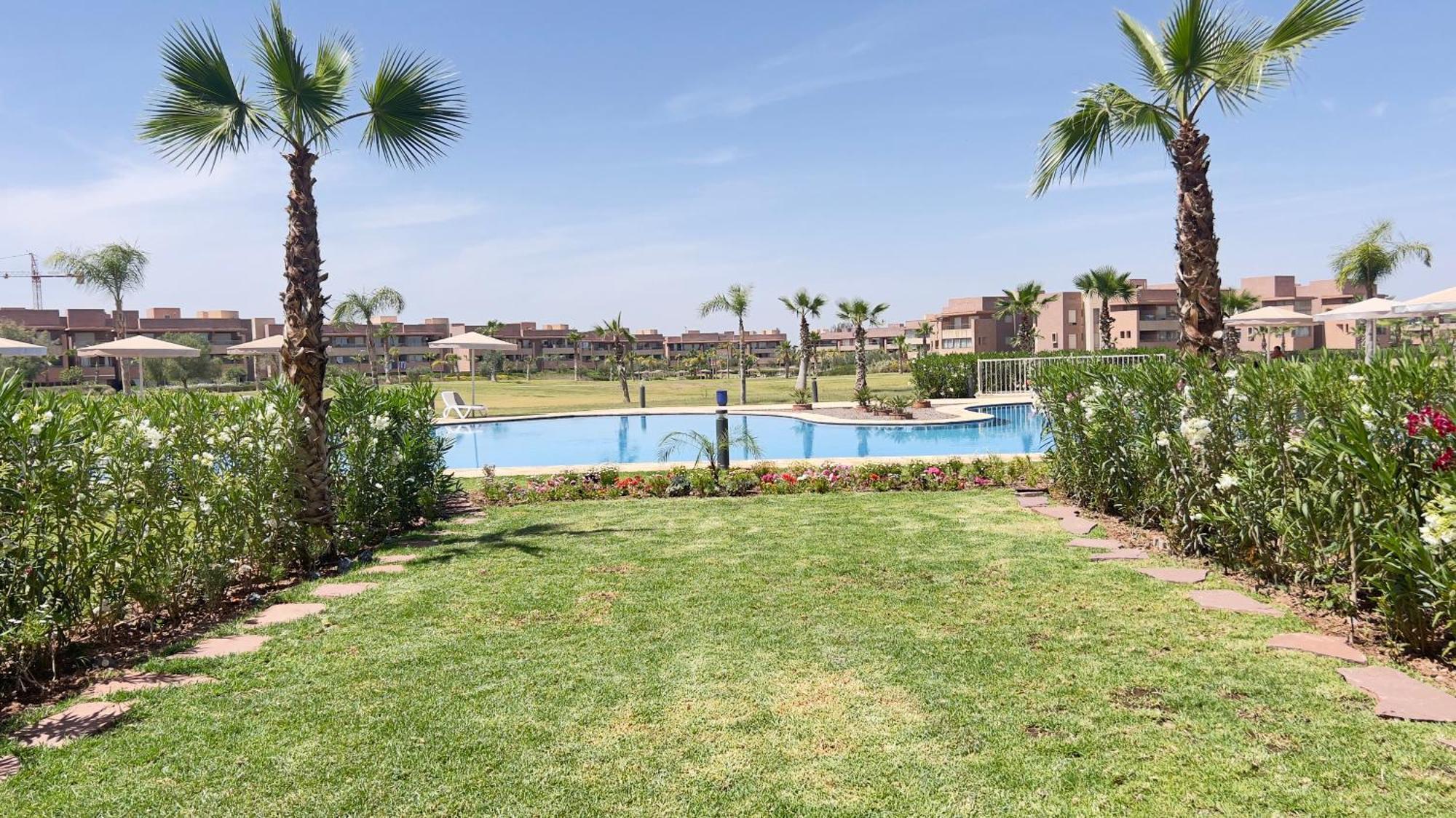 Appartement De Luxe Avec Jardin Vue Sur La Piscine Golf Securise 24H Sur 24 A 5 Minutes De L Aeroport Marraquexe Exterior foto