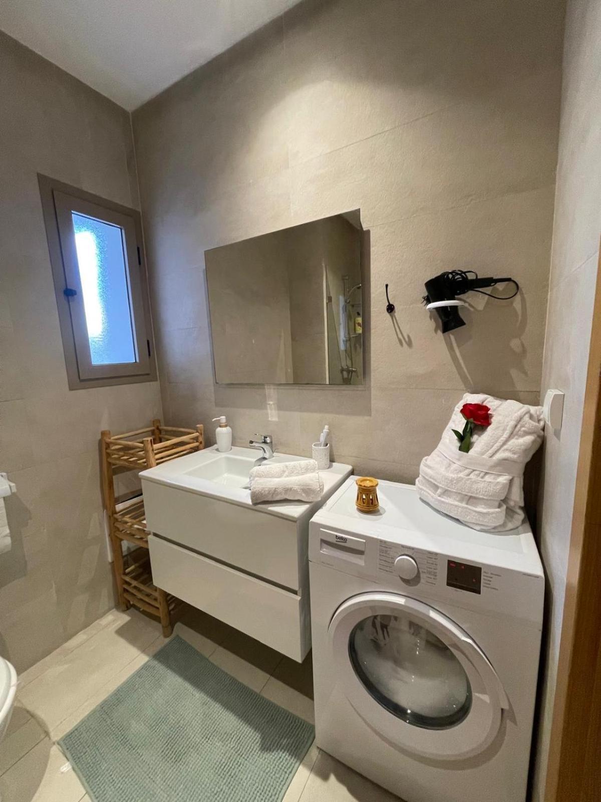 Appartement De Luxe Avec Jardin Vue Sur La Piscine Golf Securise 24H Sur 24 A 5 Minutes De L Aeroport Marraquexe Exterior foto